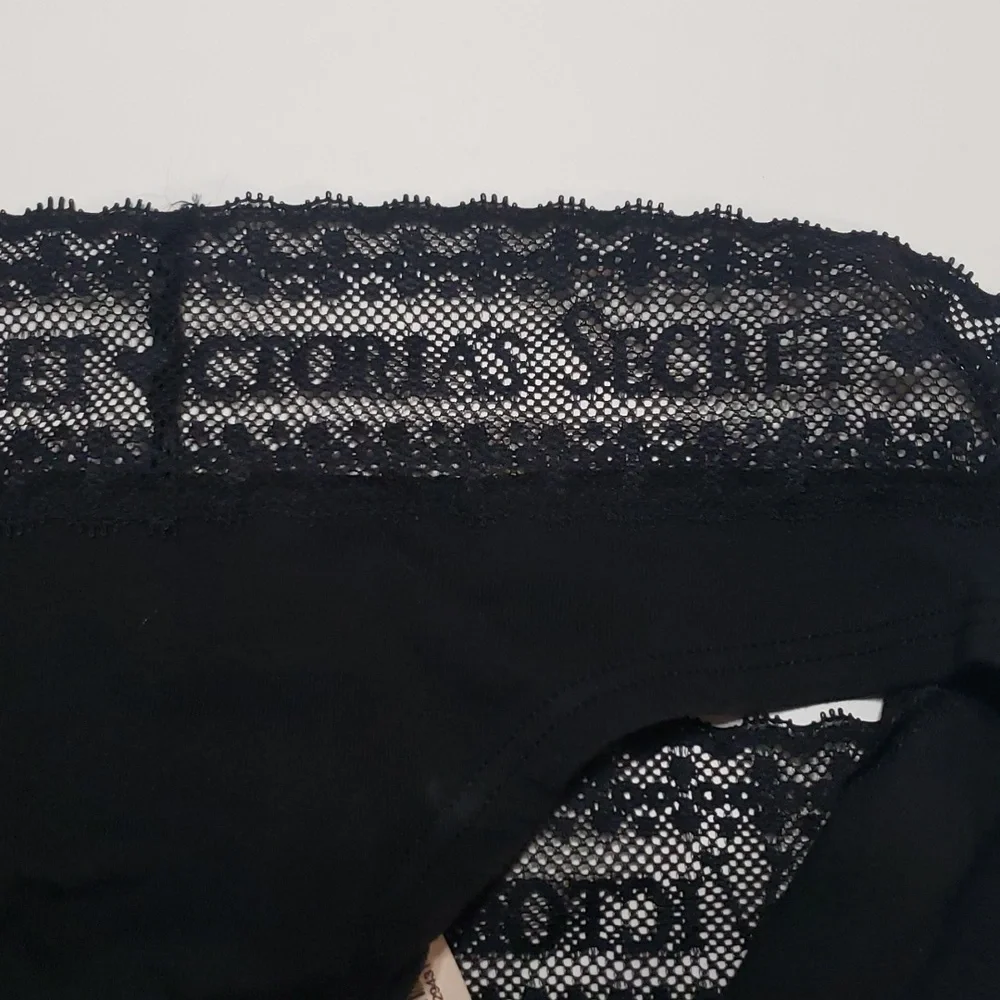 NWT Victoria's Secret Black Cotton Lace Waist Hiphugger size M - Picture 4 of 4